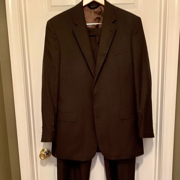 Jos. A. Bank Other - Jos A Bank Suit in Brownish Gray Size 43L